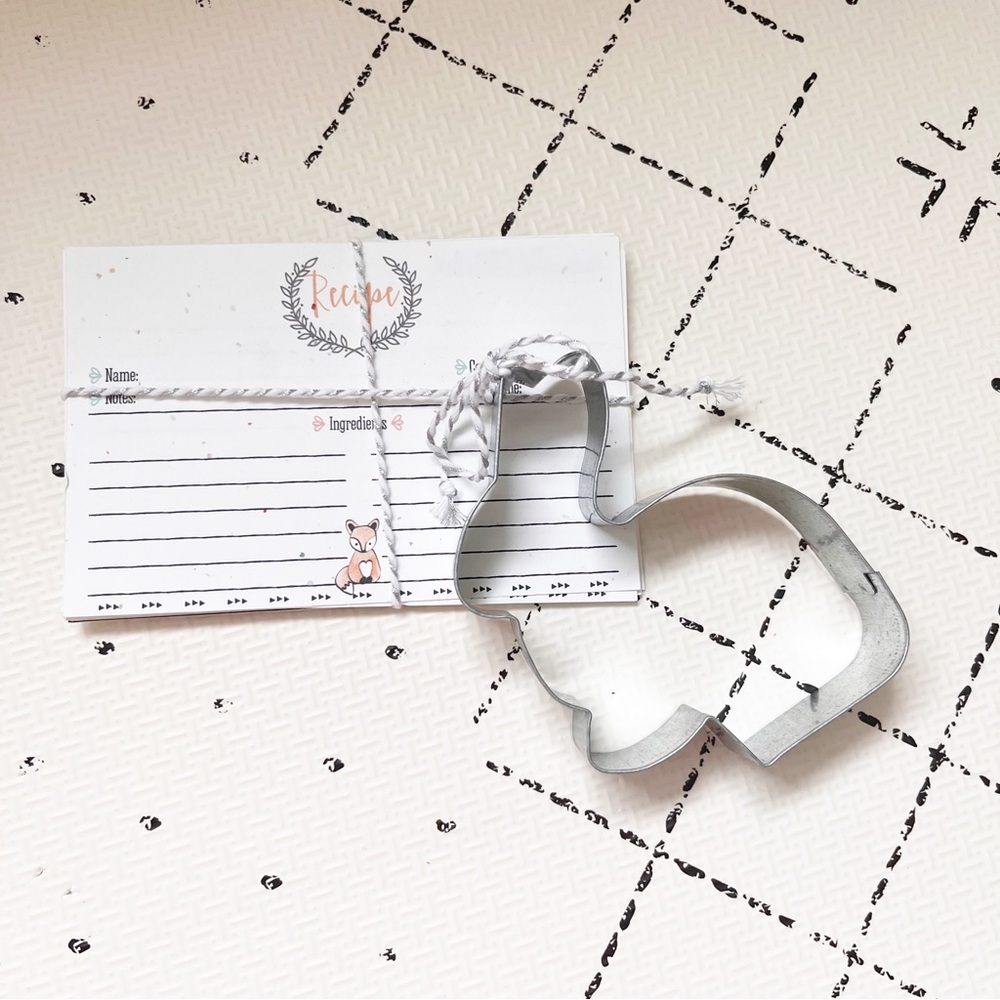 🐰 🥐 cute hostess gift bunny cookie cuter & recipe cards